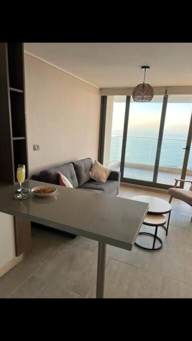 Apartamento sobre el mar