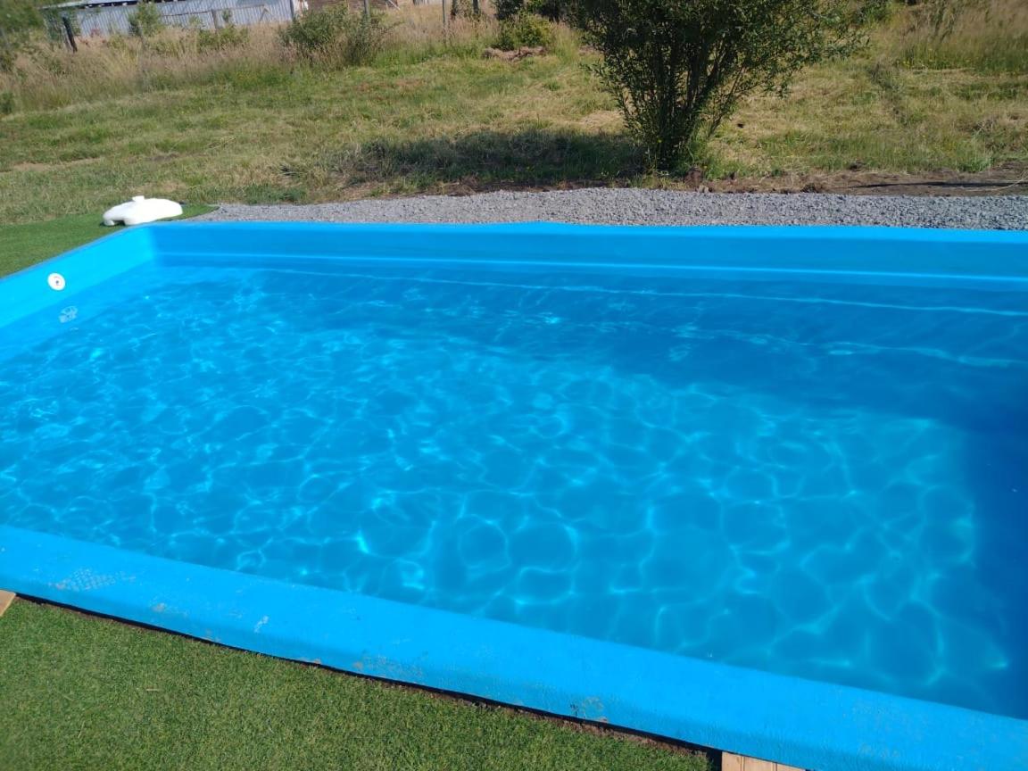 Cabaña Dos Aromos con piscina y tinaja