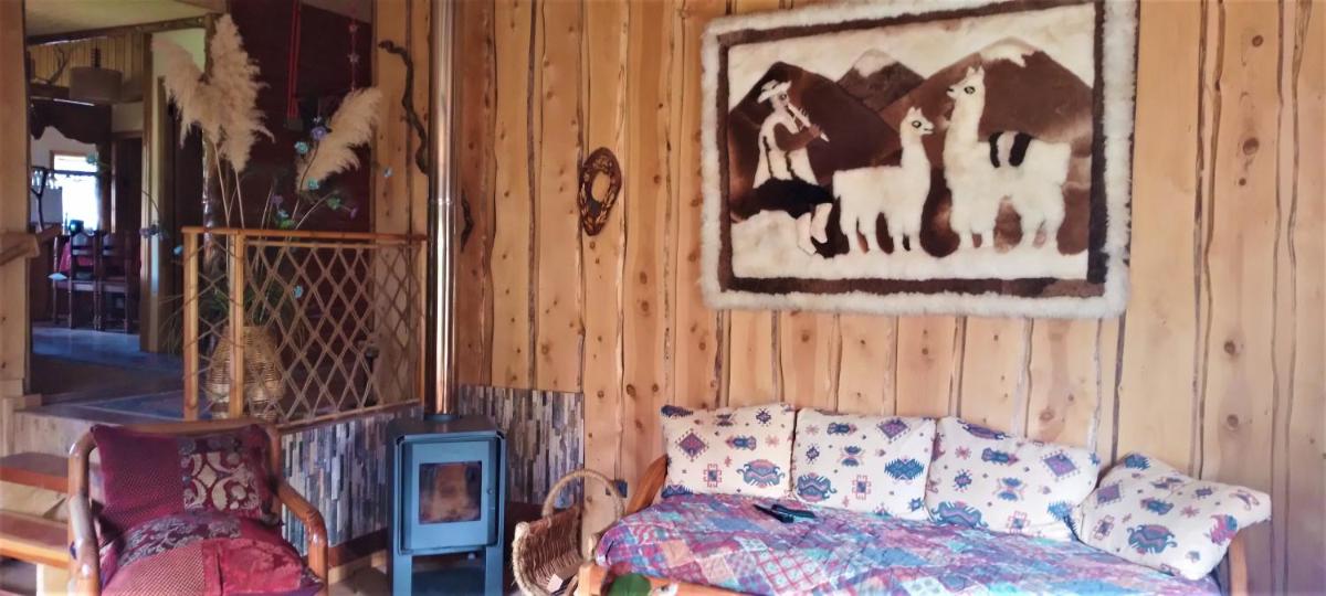 Casa rustica, cercana a rio, a 15 minutos de Villarrica.