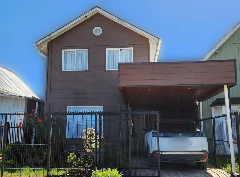 Cómoda casa con estacionamiento privado