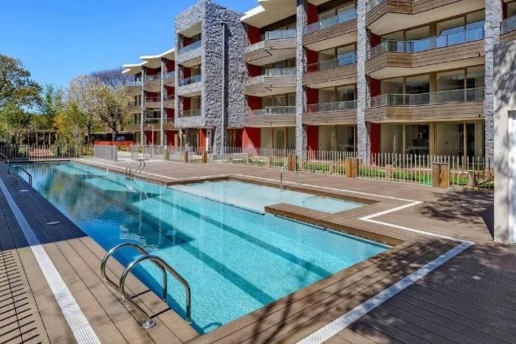 Departamento Pucón, Piscinas, Quincho y Terraza.
