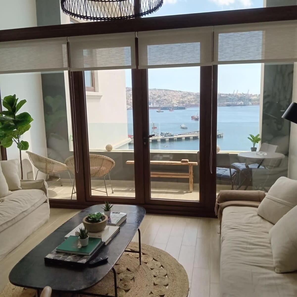 Espectacular Loft con Vista al Mar en Valparaiso