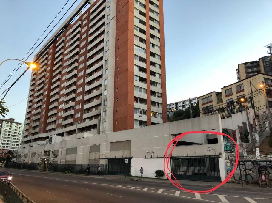 Gran departamento.