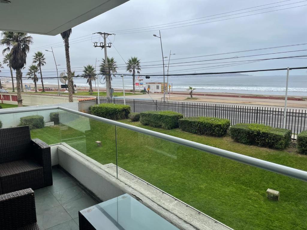 Hermosa Vista al Mar, departamento full equipado Edificio Neohaus La Serena