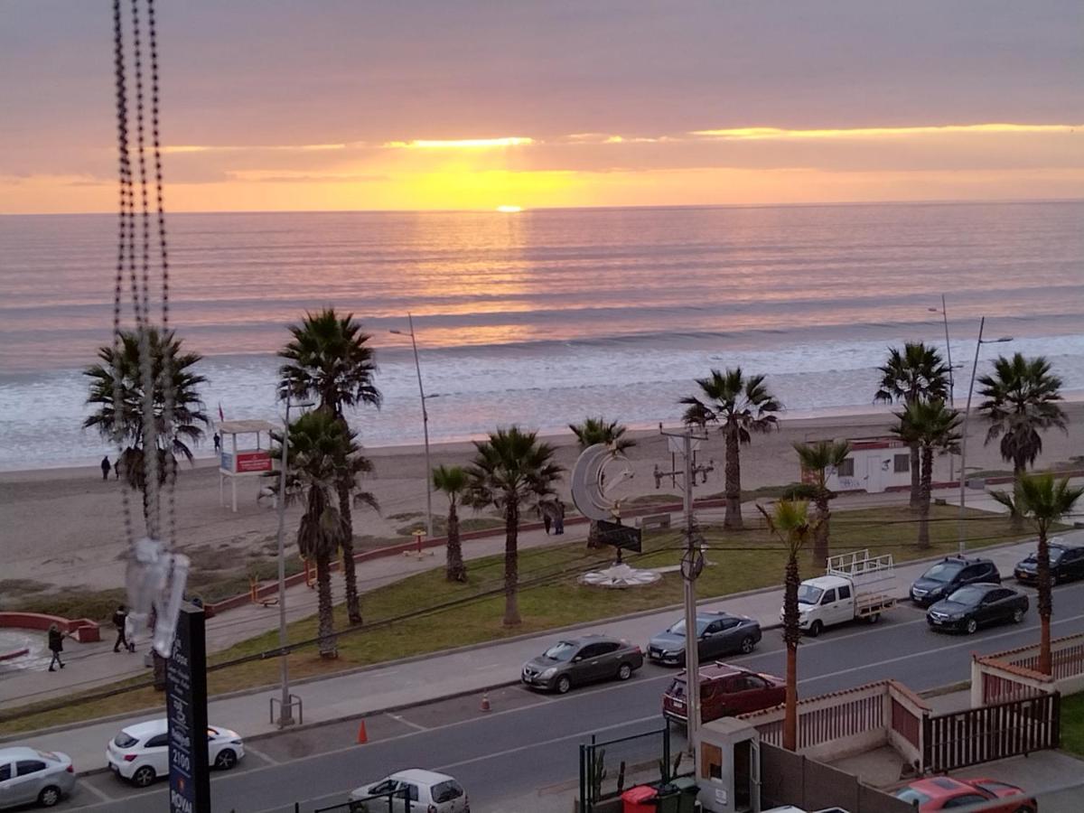 Hermoso departamento primera línea La Serena