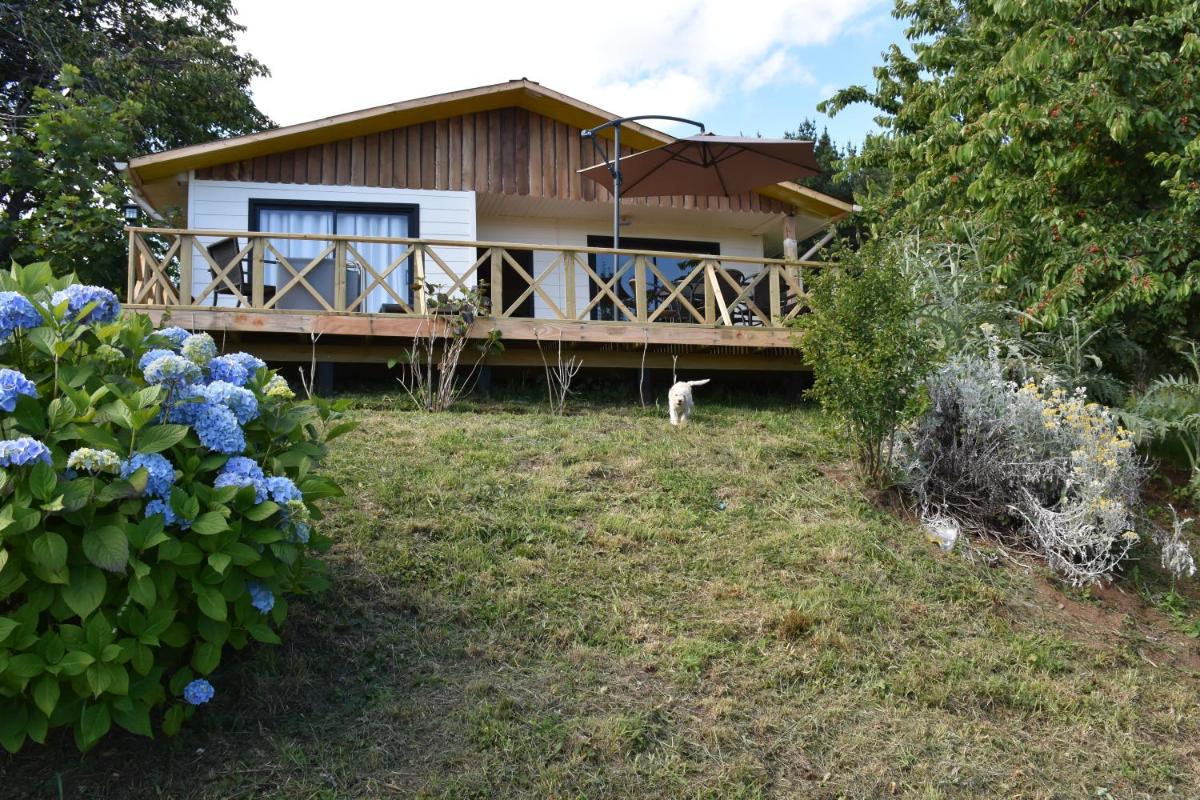 La Casita Amarilla