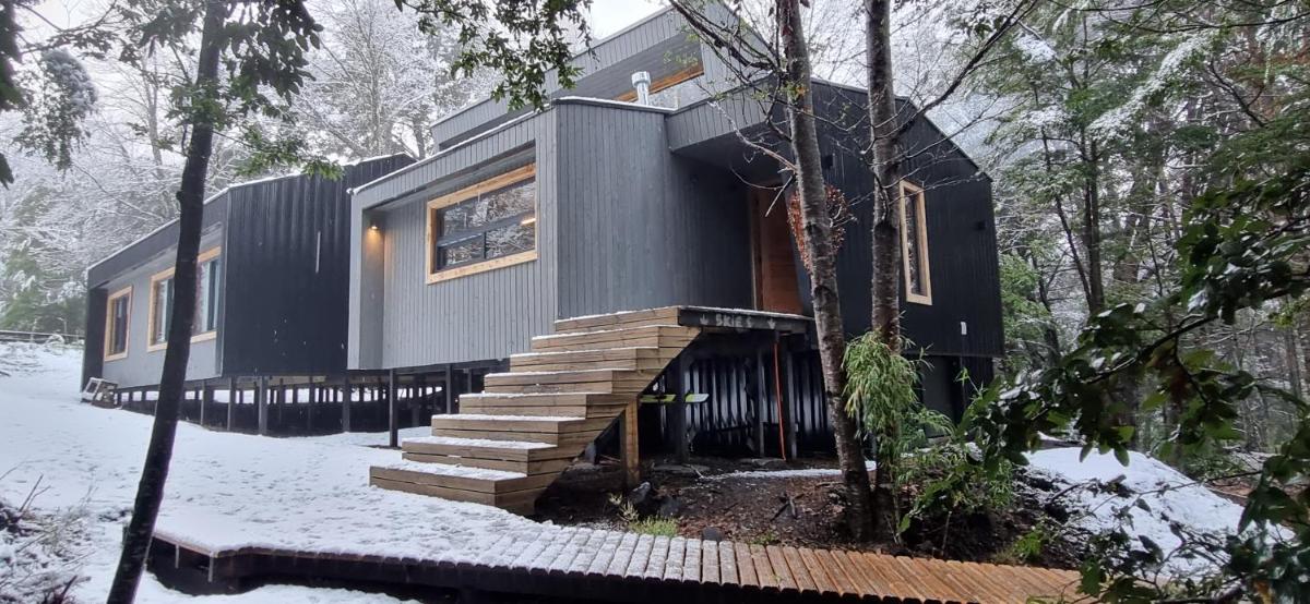Refugio PIREN, Corralco, Hot Tub y nieve